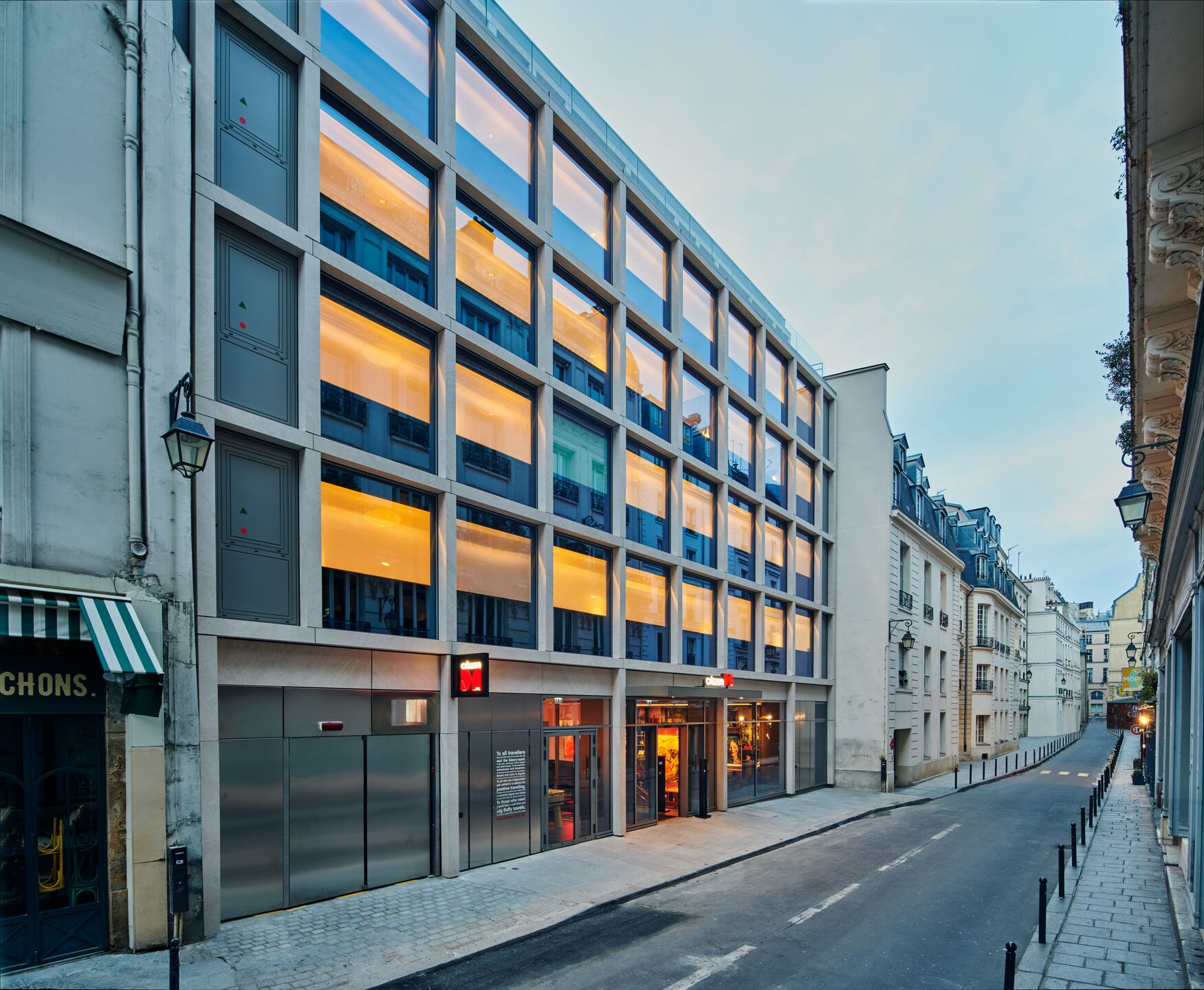 paris-opera-citizenm_pop-410-2560x1440.jpg